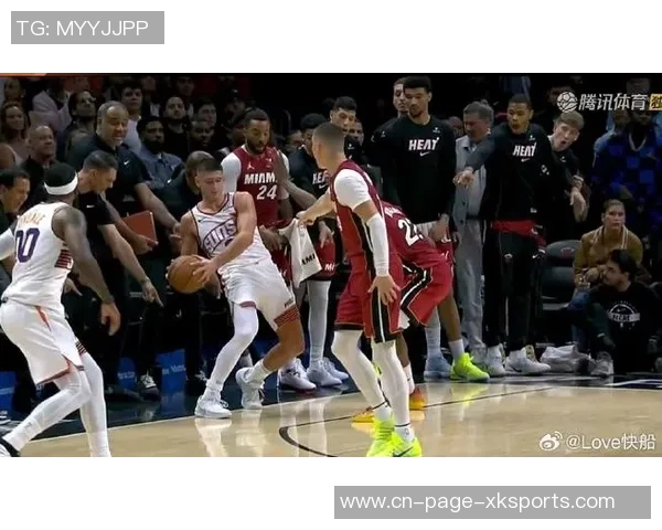 斯波称赞鲍威尔在混战中表现出色活塞强硬防守正是球队所需 斯波称赞鲍威尔在混战中表现出色活塞强硬防守正是球队所需